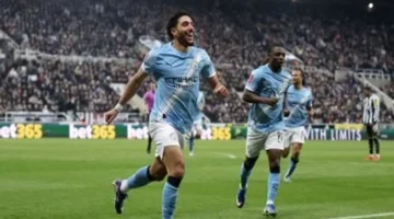 مالك برينتفورد يأسف على فشل التعاقد مع عمر مرموش وإيزي وأوليسيه